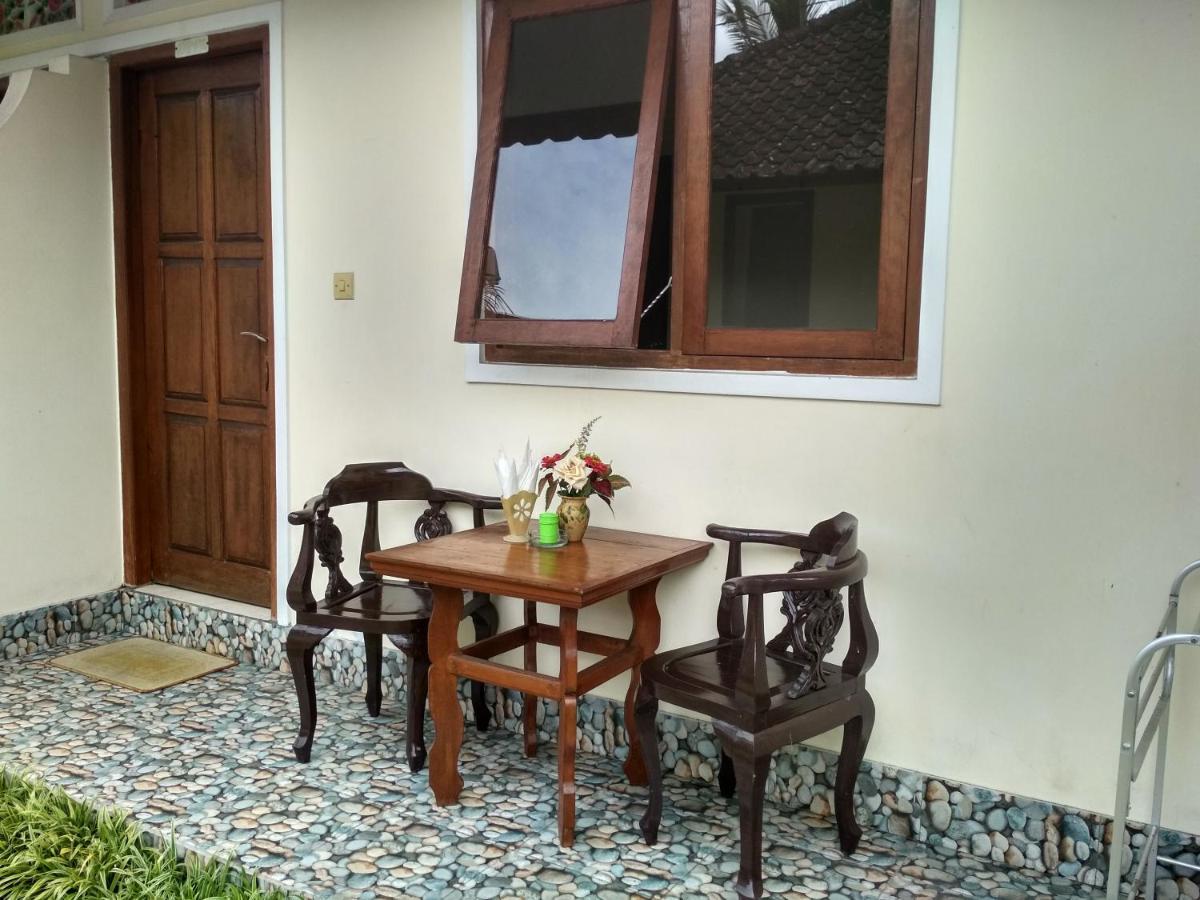 Made Homestay Munduk Exterior photo