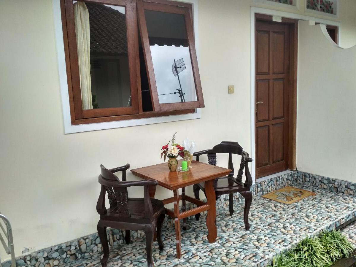 Made Homestay Munduk Exterior photo